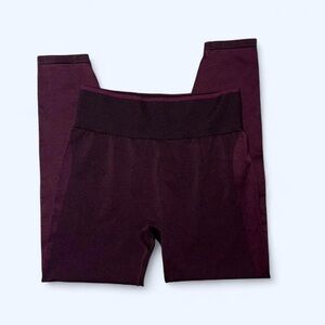 Victoria’s Secret leggings